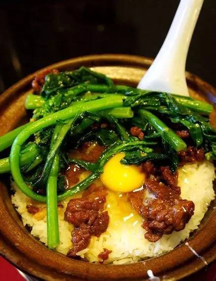 广州人的情怀，都在这11碗煲仔饭里了！人均不到20元