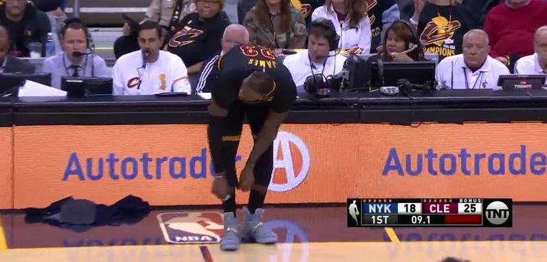 为什么nba球星打球要戴牙套,nba球星打球为什么戴牙套