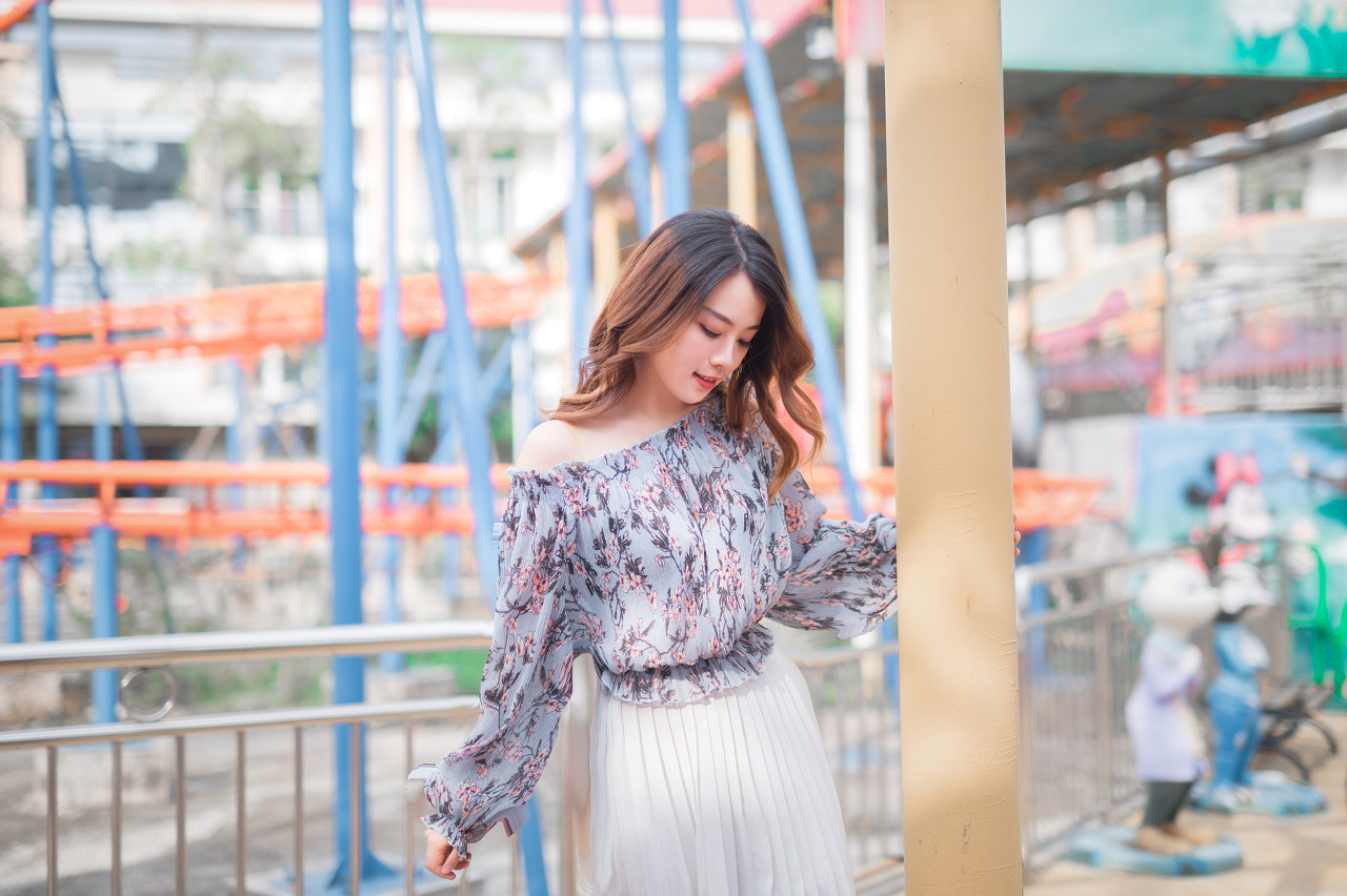 小说：手撕绿茶，我这个小舅妈雄起了。