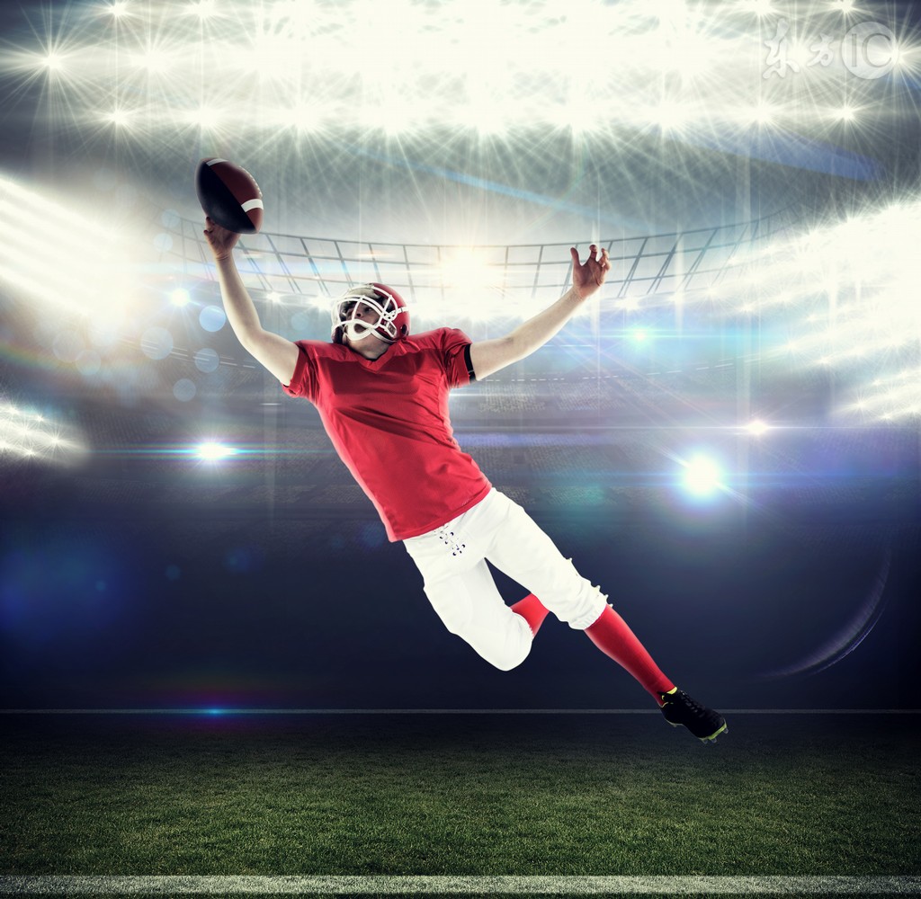 小说足球还可以这样踢,里杰卡尔德能踢中后卫及后腰吗