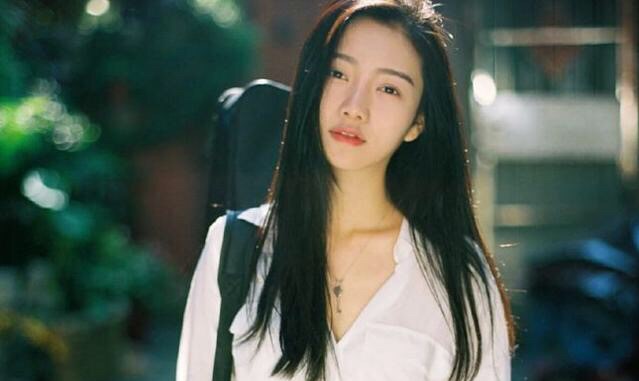 小说：我只想找同学的下落，对上司表忠心，他却一点也不透露给我