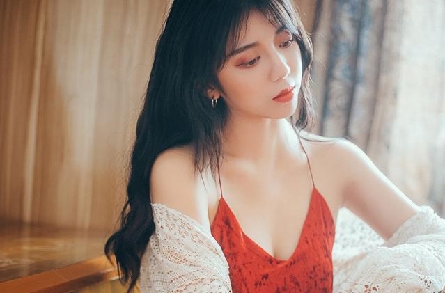 小说：小伙再次受伤住院，美女护士给他换药，竟确定了情侣关系