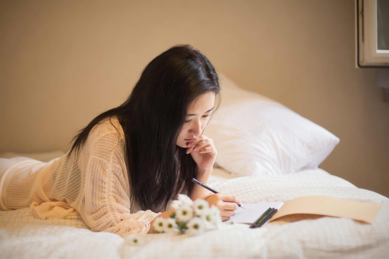 小说重回高中暗恋班长,她暗恋他五年小说