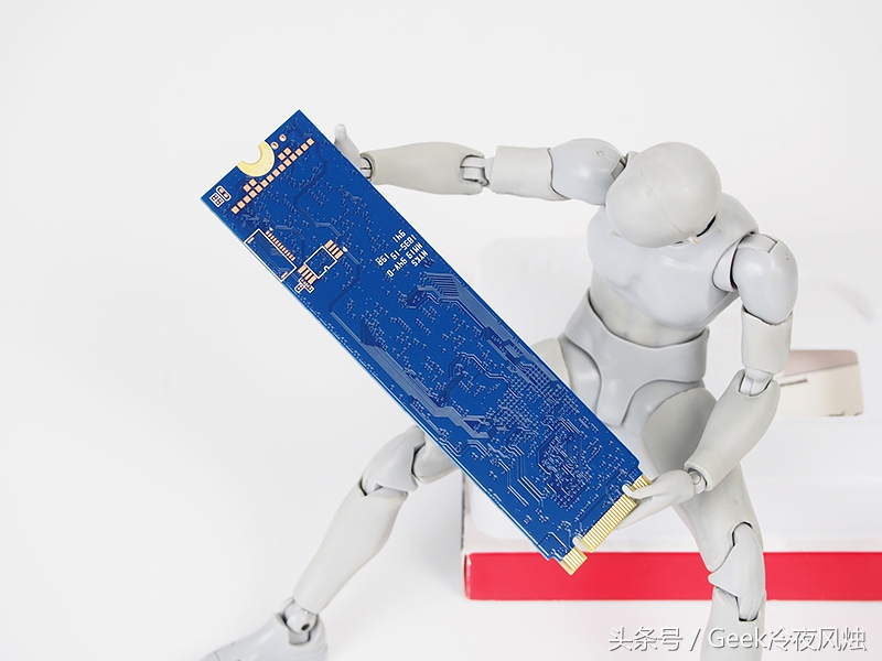 金士顿a1000nvme固态硬盘,金士顿a1000和a2000的兼容性