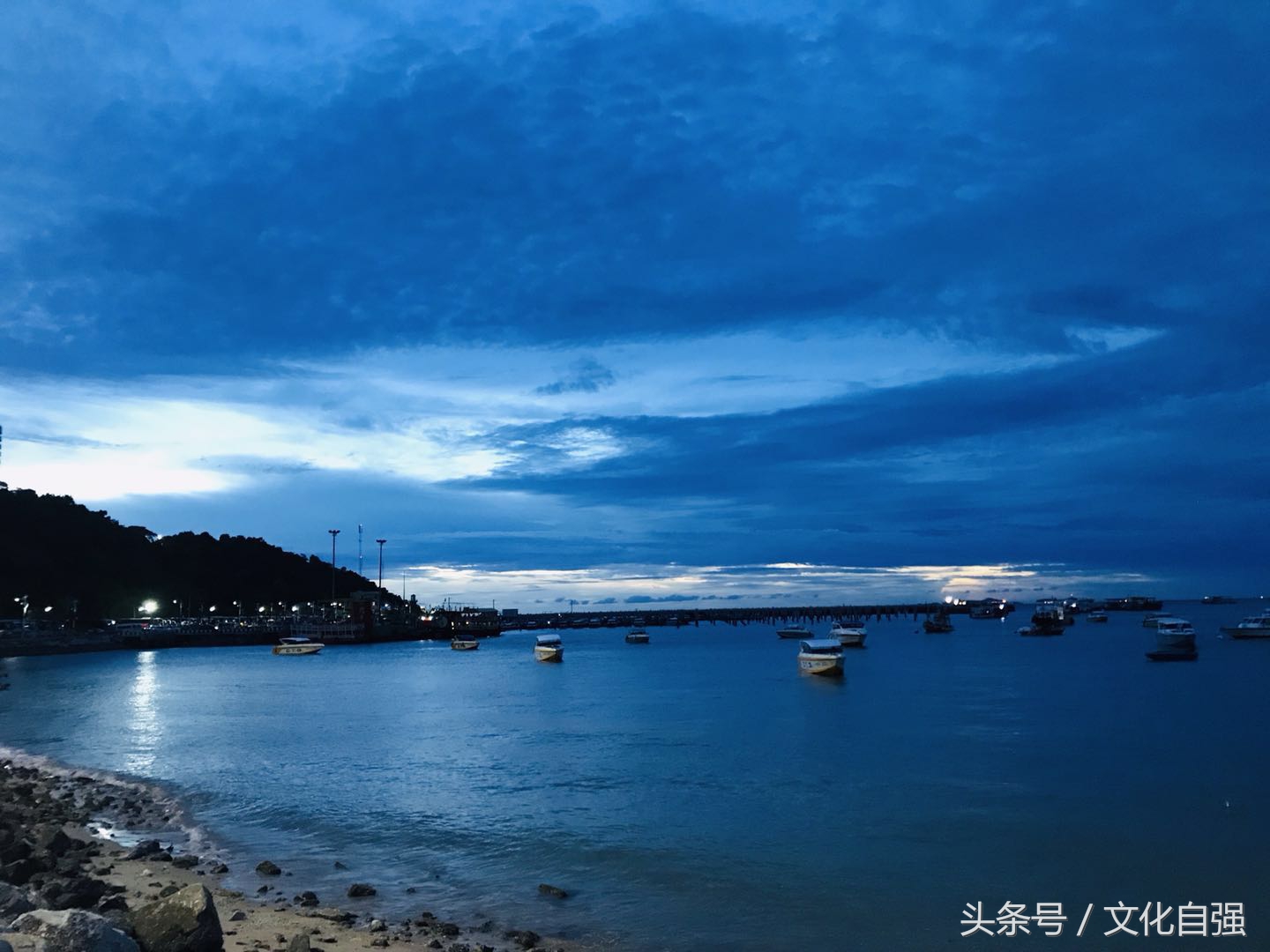 泰国游记二：被中国人扭曲的泰国“人妖”，笑贫不笑娼