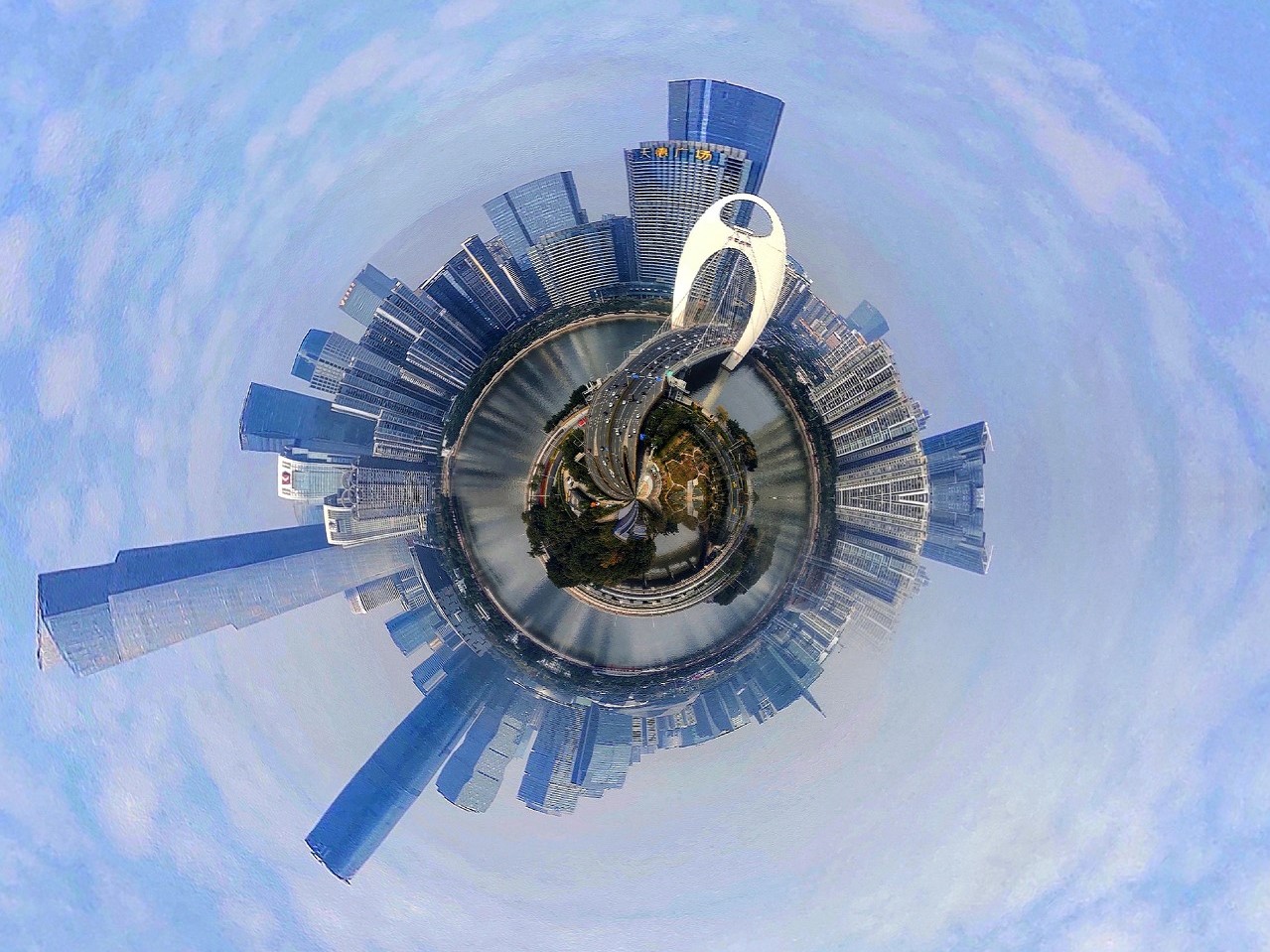 宇宙飞船坠落后的天空,飞船失事的科幻小说