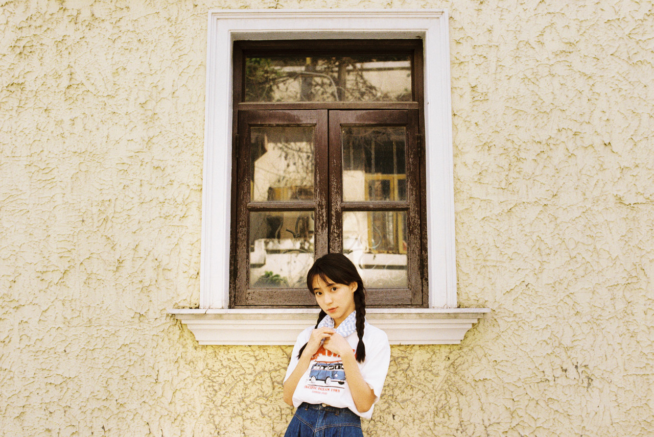 小说：美女痛经难忍，校医见了却束手无策？小道士：喝杯热水缓缓