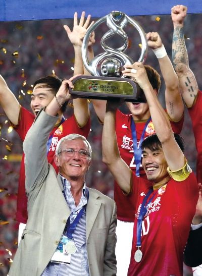 许家印提近两年恒大足球目标,广州恒大足球王朝缔造者许家印