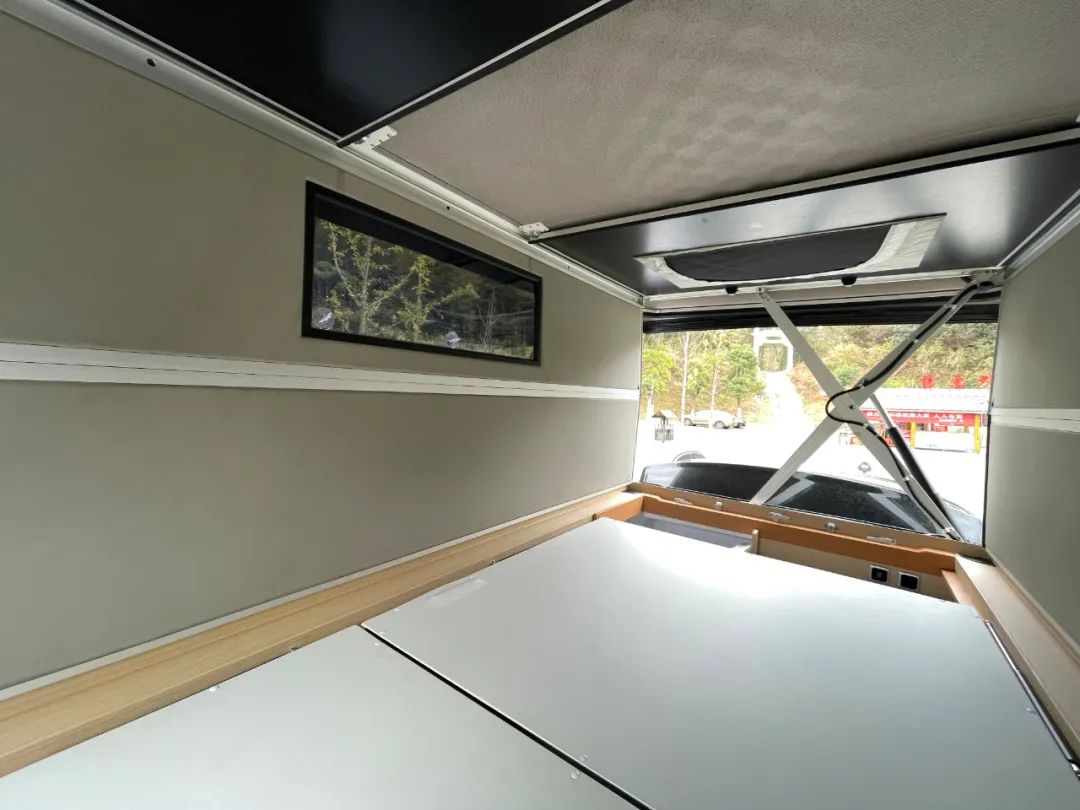 江旅西部小野牛B200电动升降硬升顶化繁为简集功能与美观为一体