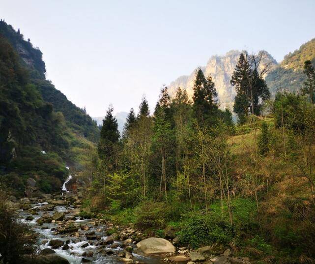 山似剑水如蓝，曾经年少在建南—建南纪事（上）