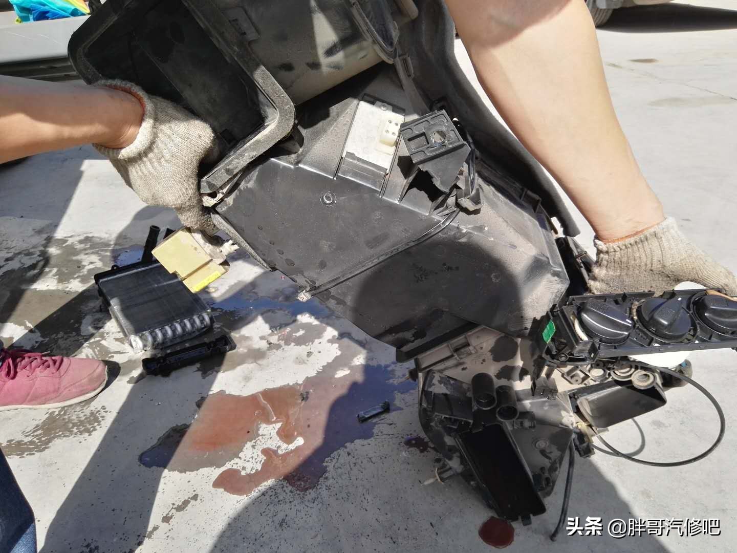 全新捷达暖风水箱爆裂,捷达暖风水箱爆了换一个多少钱