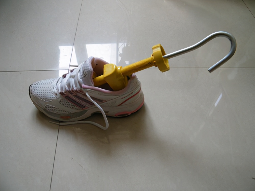 如果网购鞋子出现问题怎么办,网购鞋子偏大穿了怎么办