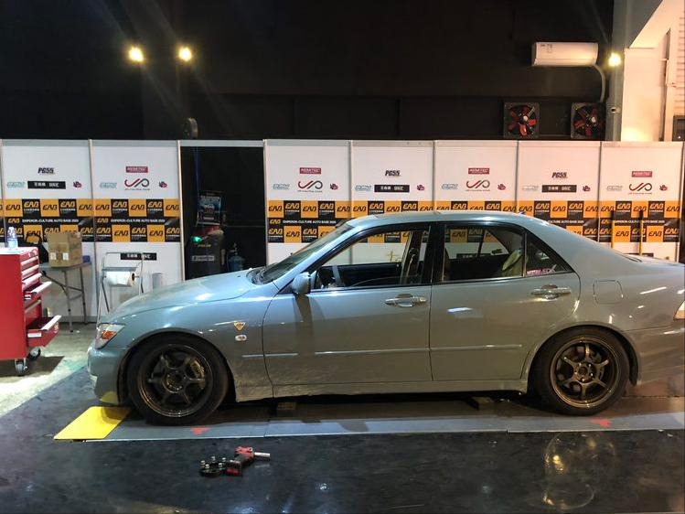 凌志is200和300的区别,与凌志is200同车型的丰田车