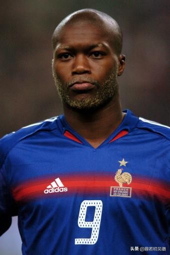 足球场上的那些高光瞬间,足球场上的那些精彩瞬间