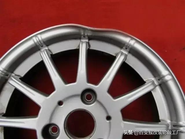 拉丝轮毂怎么修复可以自己修复吗,轮毂损伤了可以修复吗