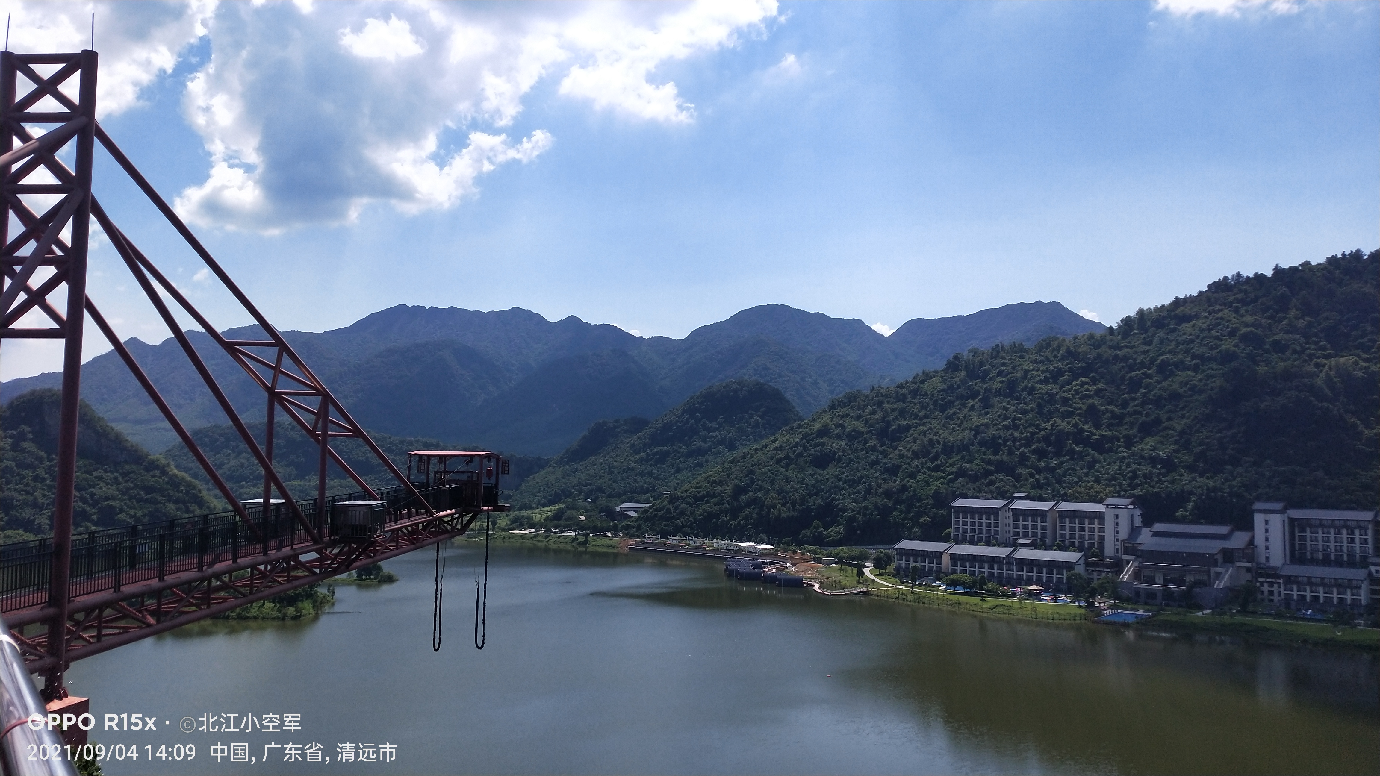 宝晶宫洞,探秘宝石矿洞
