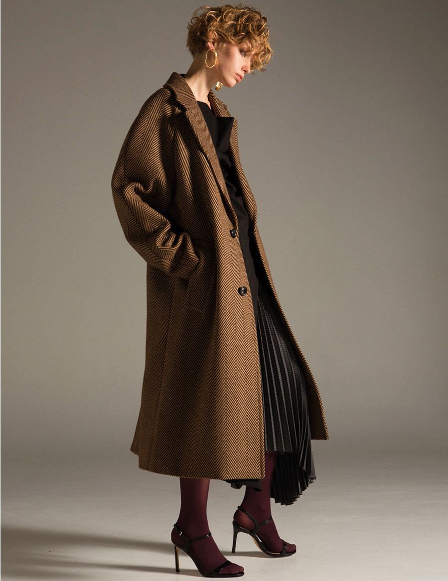 闊╁墽濂充富绌挎惌鍝佺墝,闊╁墽濂宠绌挎惌鍝佺墝