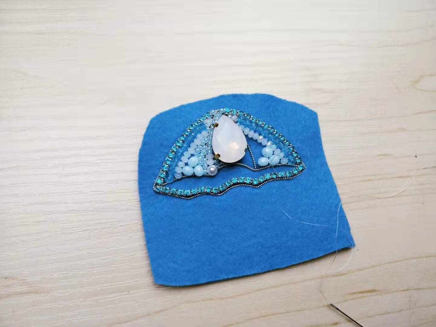 手工串珠小雨伞diy挂件教程,废物手工制作小雨伞