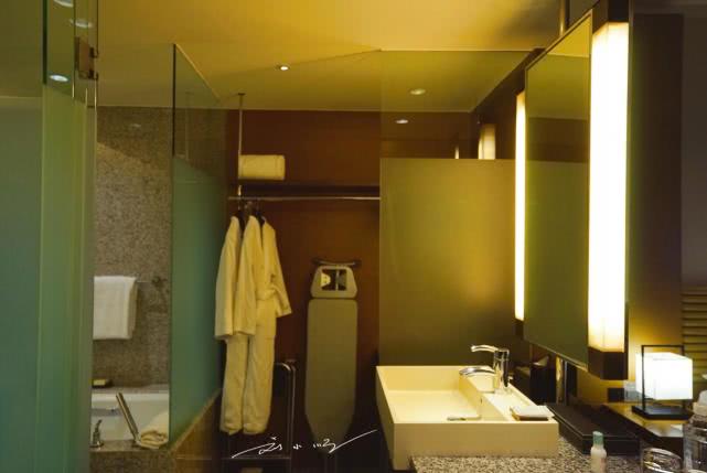 上海旅游外滩五星酒店,上海可看外滩和东方明珠的酒店