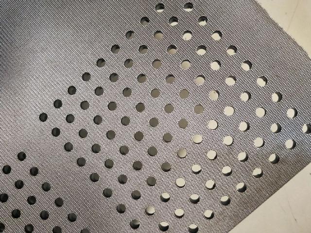 皮带打孔机器,传送带全自动打孔机