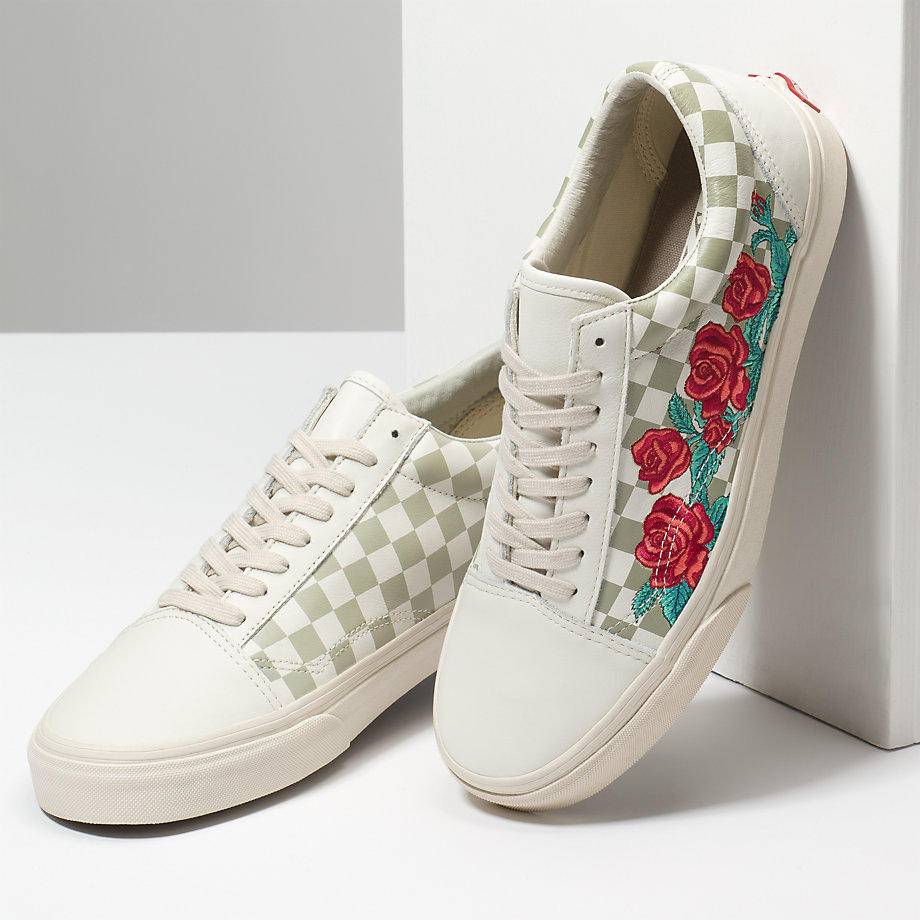 vans推荐高颜值神鞋,vans白色绣花鞋子