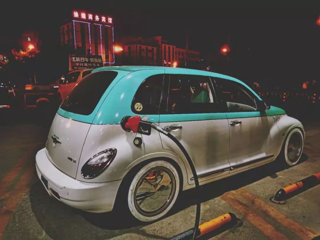 如此冷门的克莱斯勒PT漫步者改出满满复古味道，将复古进行到底