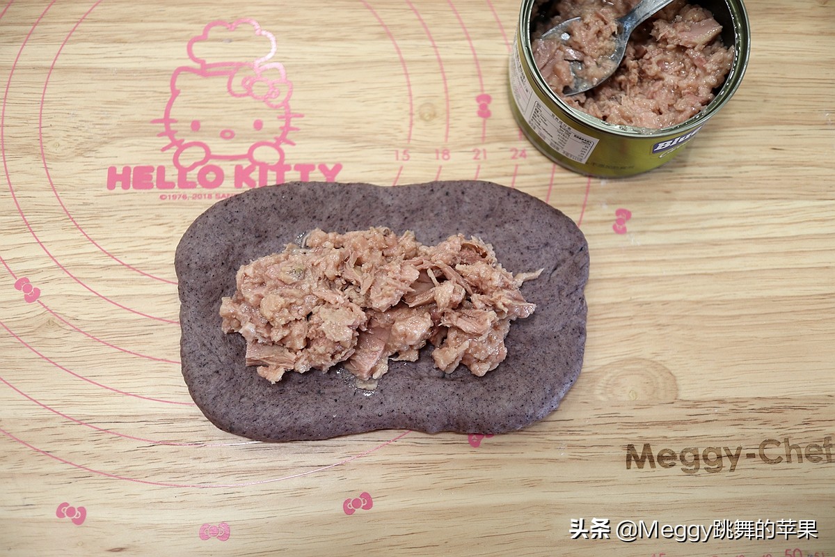 天热吃这种面包，烤1炉吃2天，黑米软欧中加这料，儿子直夸好吃