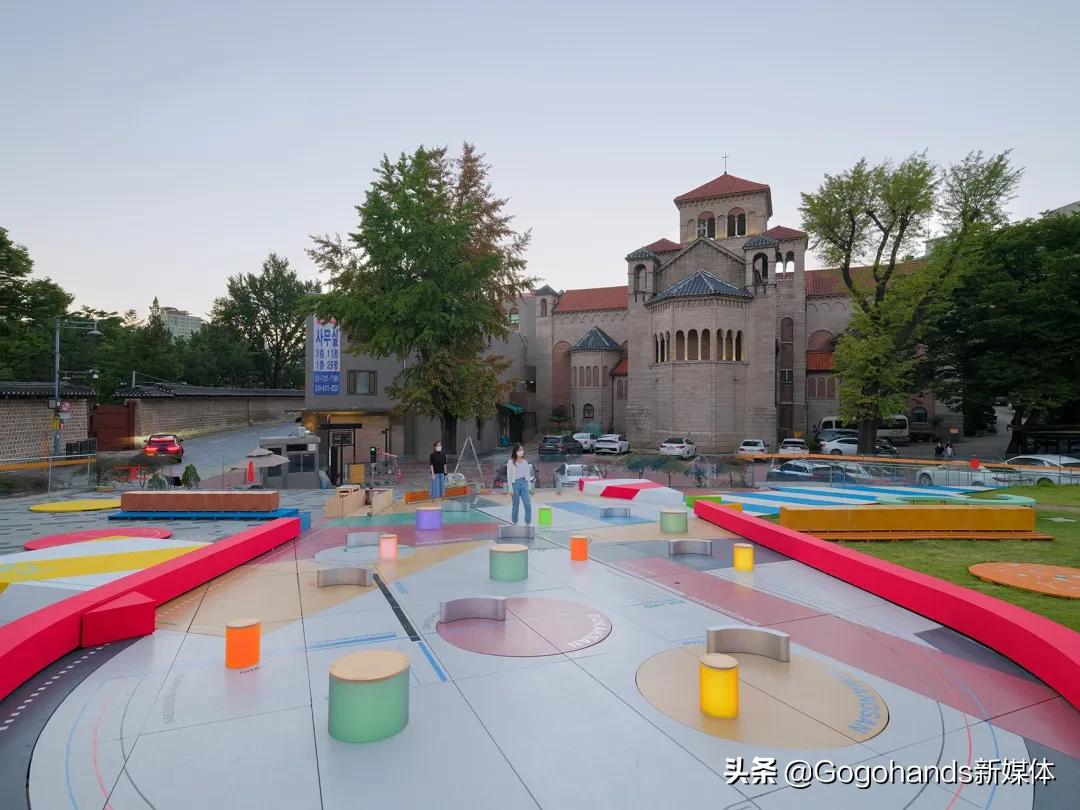 屋面商业：首尔.城市弹球机主题公园