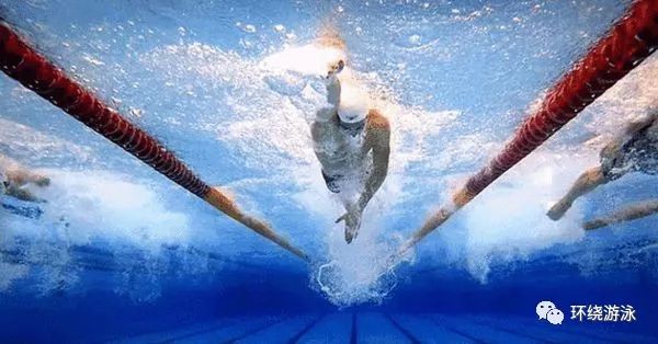 怕水？试试这招，让你水中翻滚