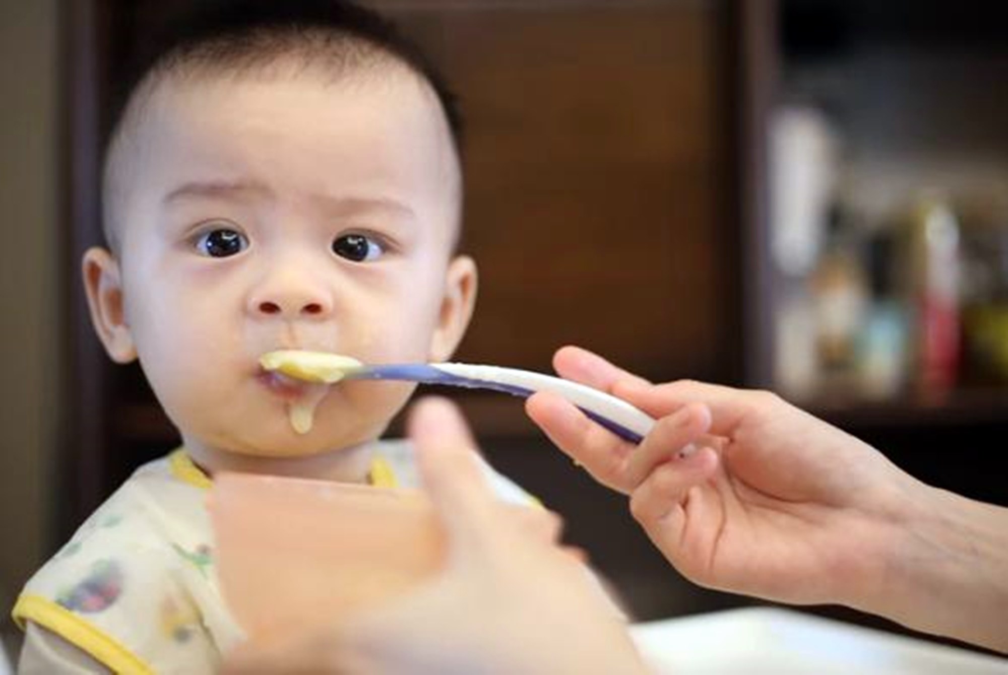 6个月宝宝添加辅食牌子推荐,6个月的宝宝辅食添加什么有味道