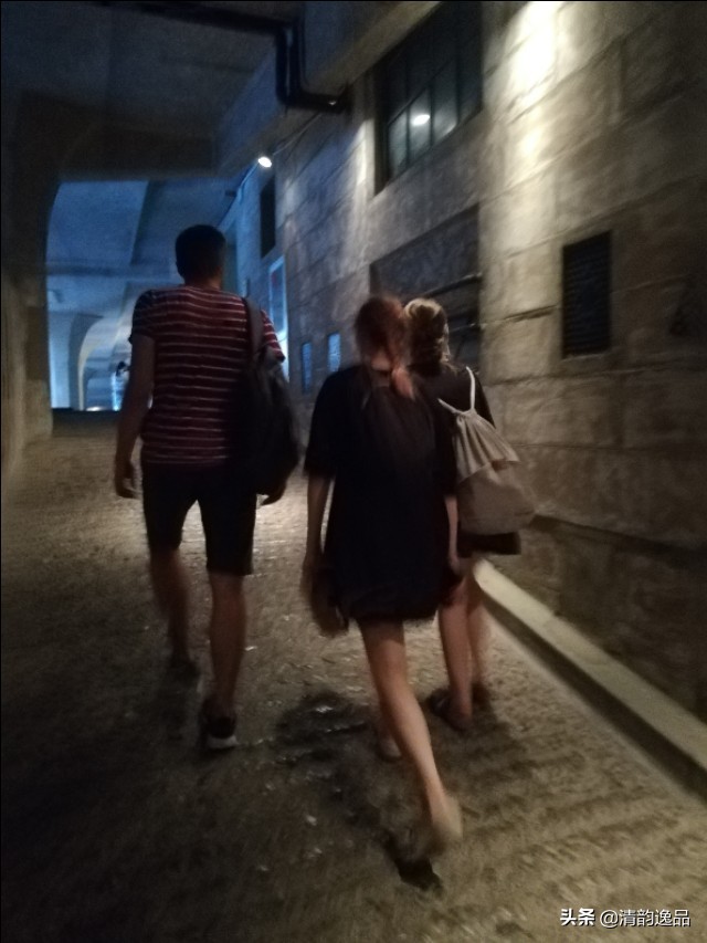 亲历诡异故事完整版,真实恐怖故事亲历者回忆