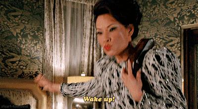 这个大牌卖#假珍珠#洗鱼水涂玻璃、电饭煲种宝石