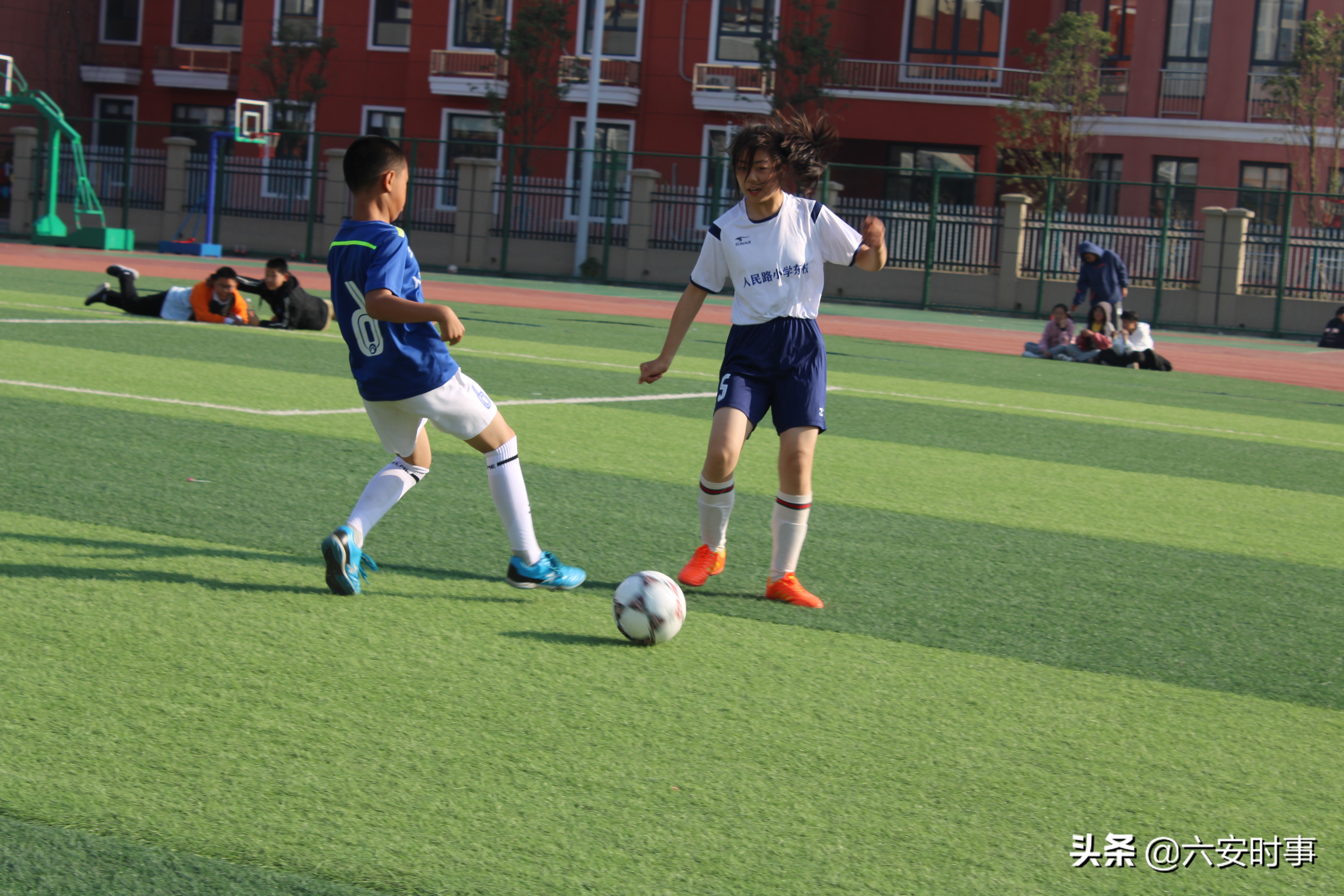 全市中小学生校园足球赛开赛,小学足球联赛校长杯开幕式