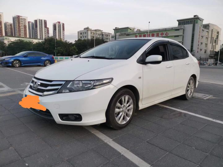 2014年本田锋范怎么验车,14年的车行驶证验车记录