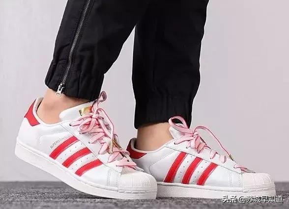 东楼4F｜耐克、阿迪持续输出ing，最高直减400!超赞新款狠货出血