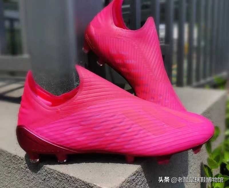 马竞前锋微商处购买厂货球鞋作秀，欧美球星居然还自己掏钱买球鞋