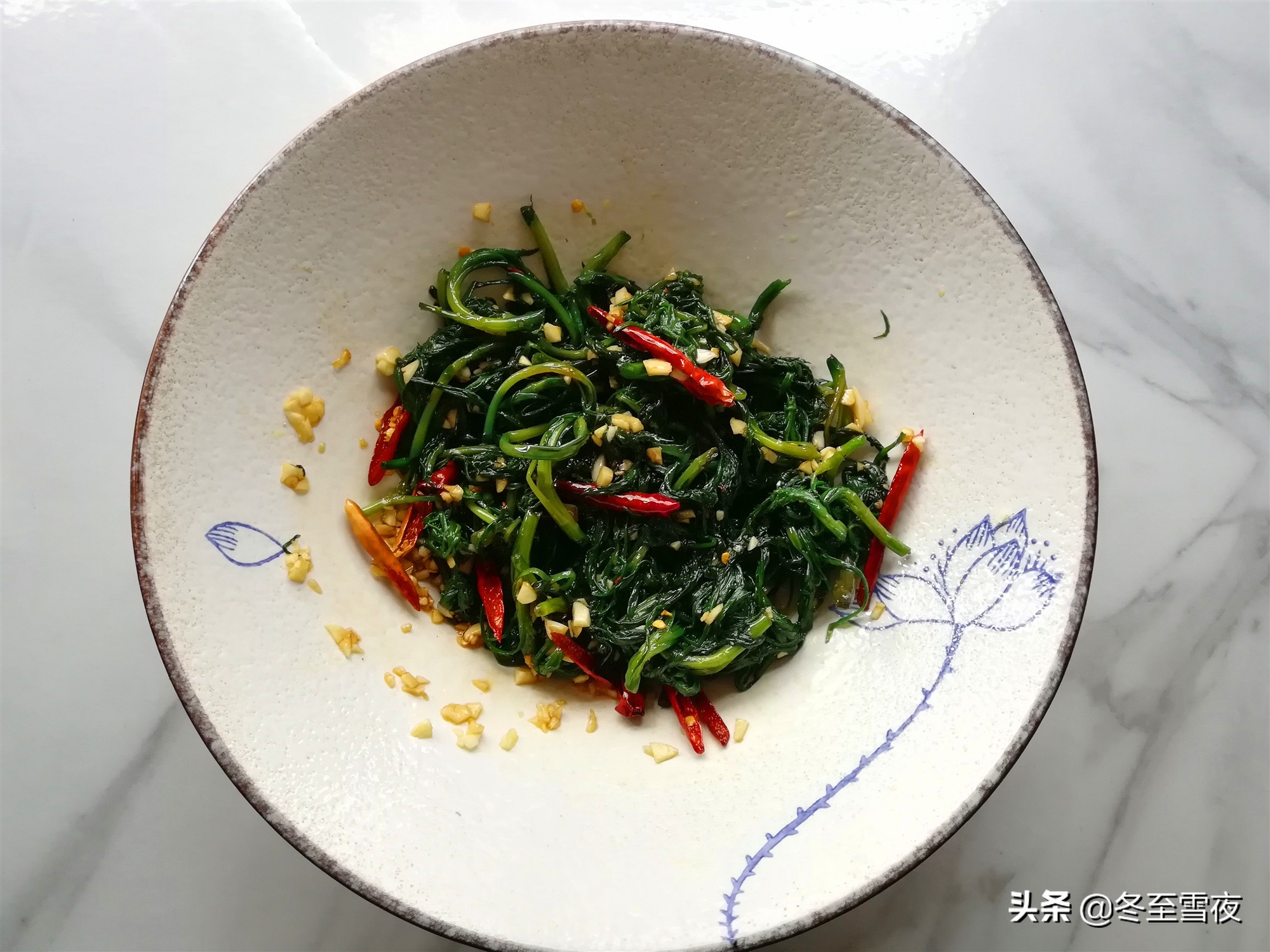 山上的野菜柳蒿芽,东北人说的野菜柳蒿芽长什么样