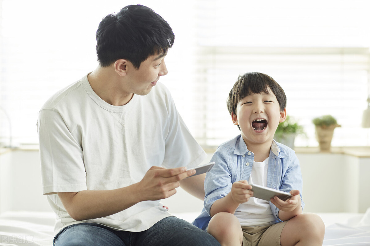 孩子迷恋游戏管不了,孩子迷上王者怎么办