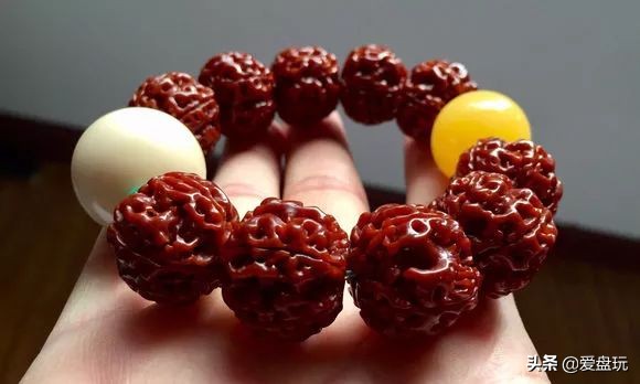 盘玩包浆后变黑的文玩,包浆手串盘玩11毫米