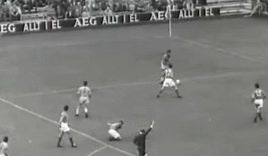 足坛历史上的今日,足球史上的今天