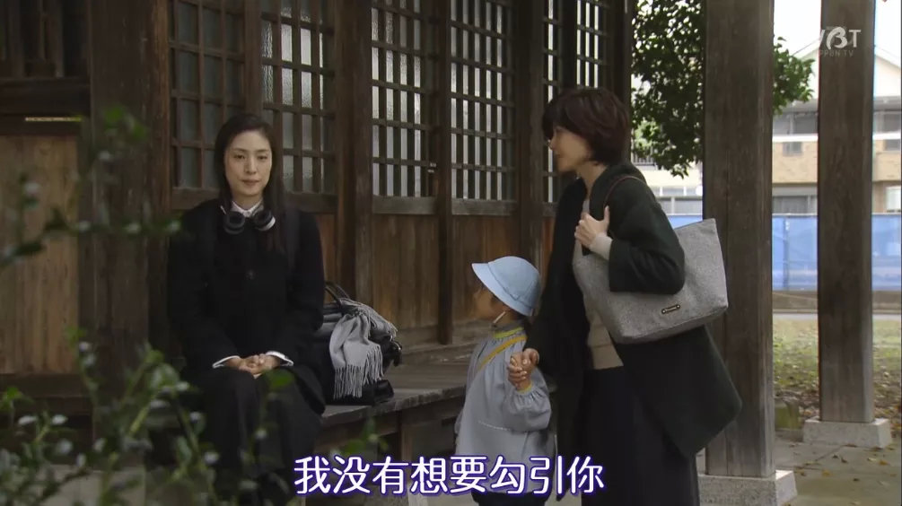 他是世纪末美少年，她帅到掰弯无数小姐姐，相恋10年不婚