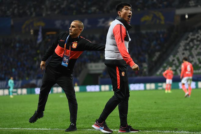 10年17冠！恒大时代落幕陈戌源：中国足球上不去有啥用