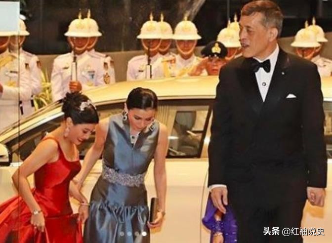 泰国王后惊艳高清图,泰国王室公布贺卡