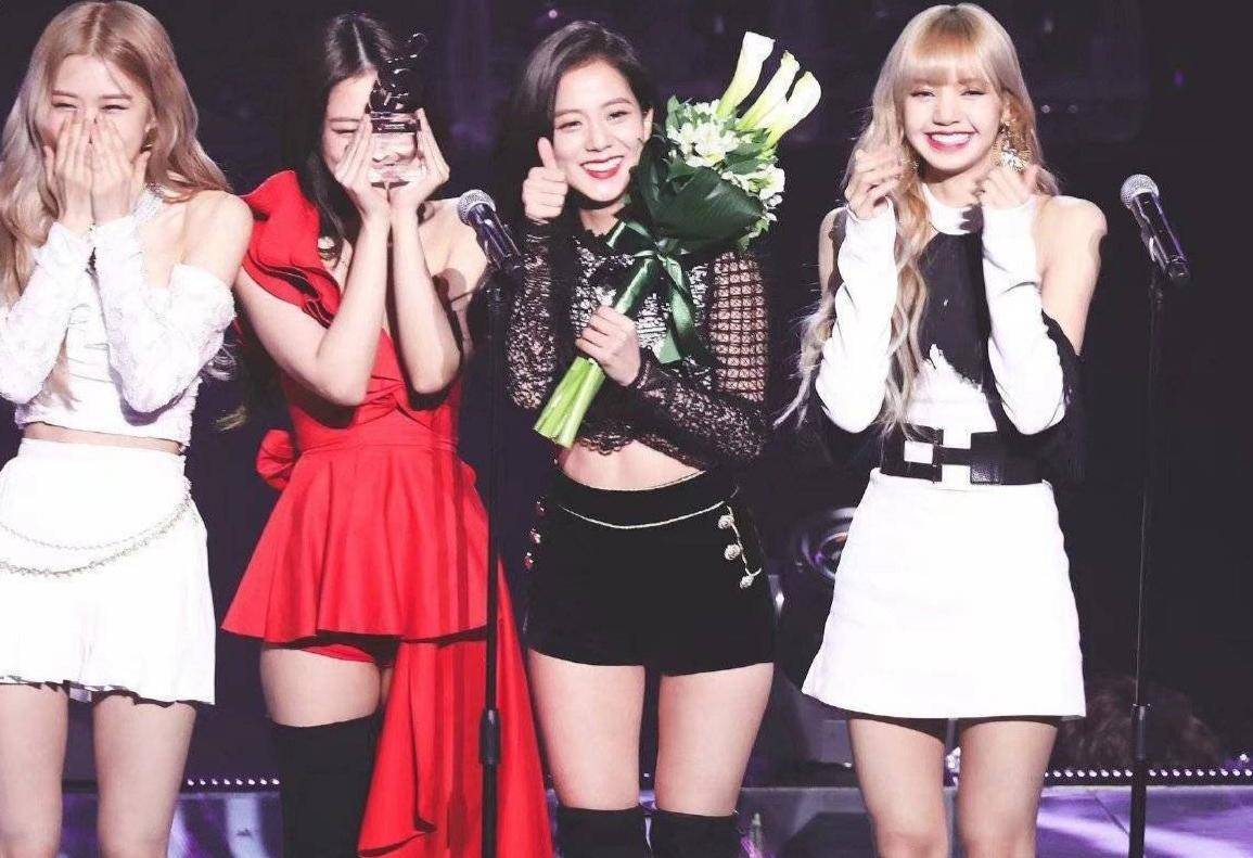 jennie同款小众项链,blackpink回归jennierose