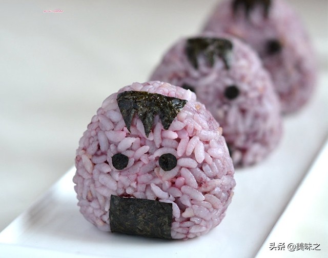 简单又好吃的饭团的做法,好吃饭团的家常做法