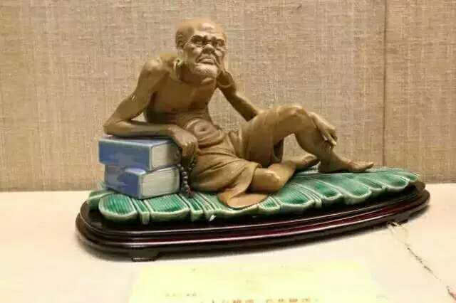 十八罗汉橄榄核怎么按顺序来穿 (核雕十八罗汉怎么区分)