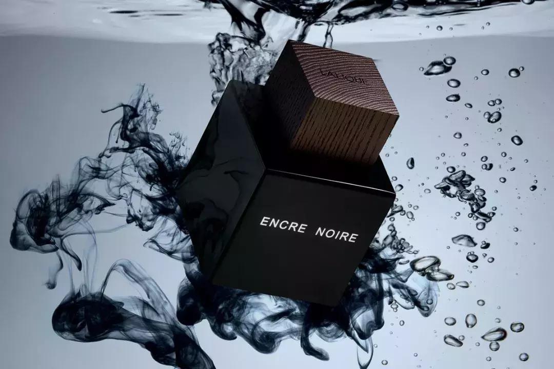 香水怎么喷味道能维持两三天,香水喷多了怎么处理