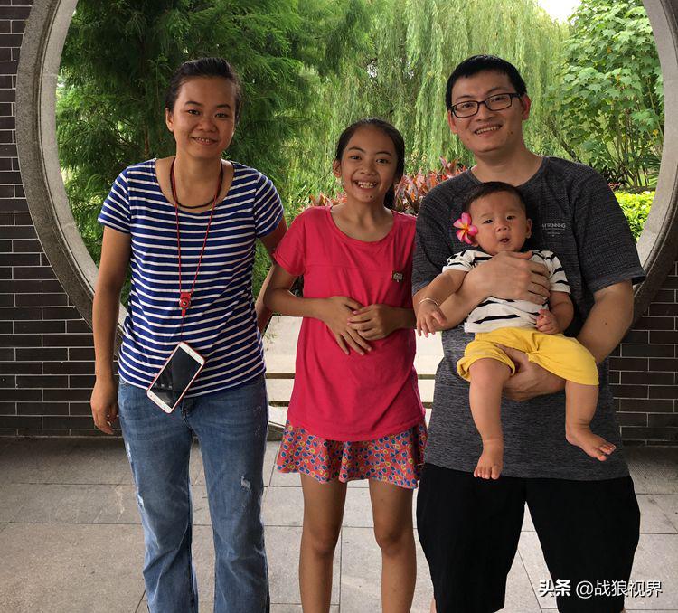 小孩摔一跤后引起眼袋淤青,2岁多男宝眼袋浮肿有点发紫