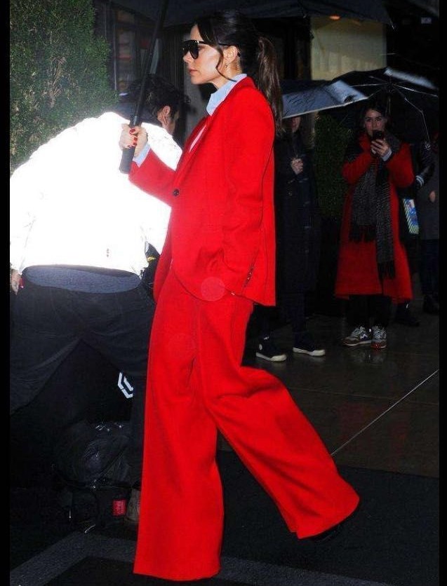 贝克汉姆巅峰颜值老婆,贝克汉姆穿老婆辣妹的衣服