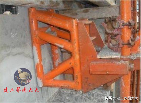 工程建筑爬架,爬架拆除一般得多长时间